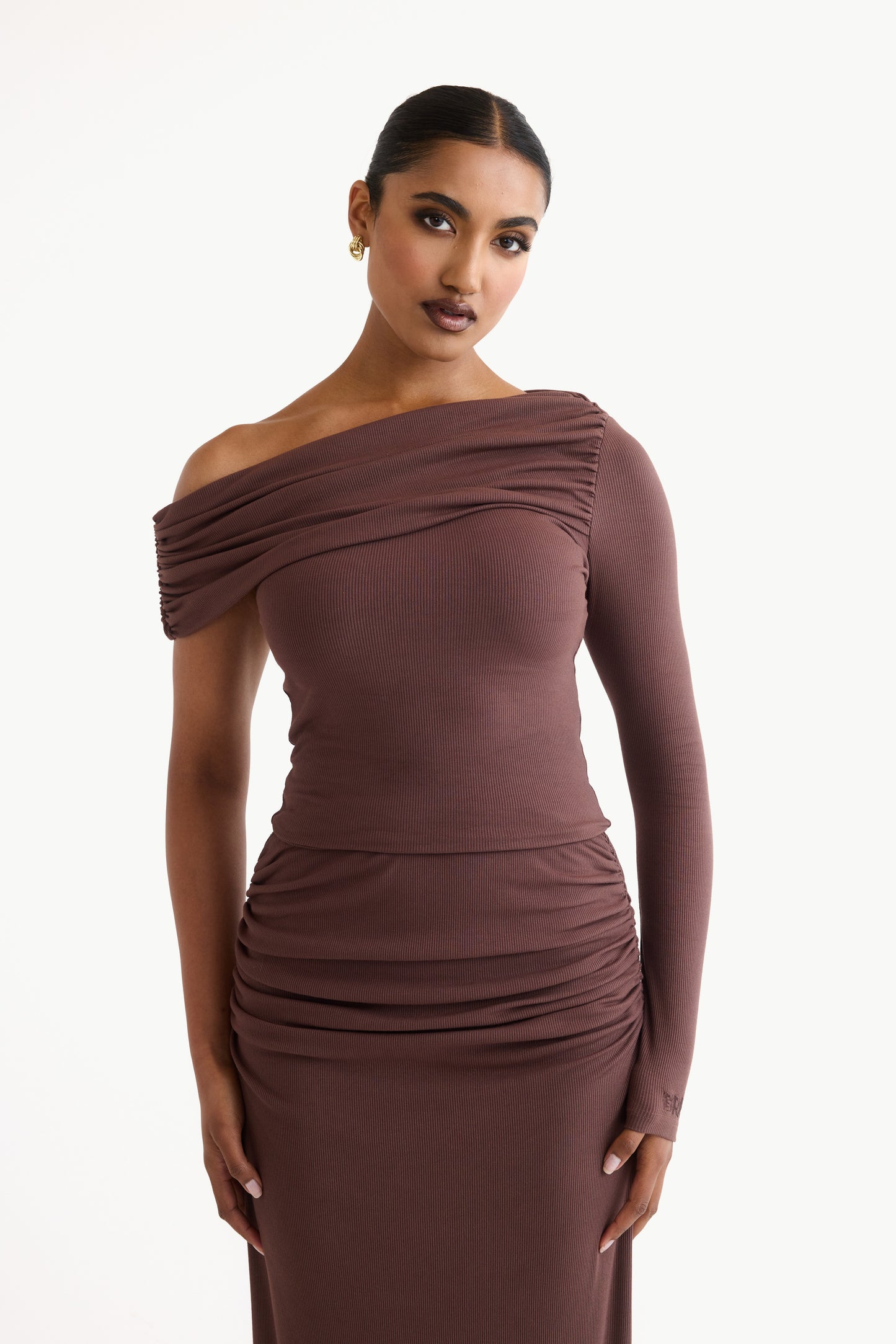 ASYMMETRIC RIBBED TOP